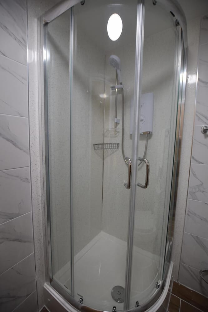 Premierlux Serviced Apartments 62/62
