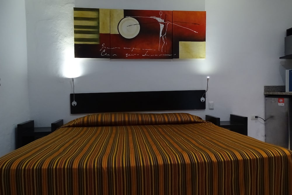 Aparthotel Siete 32 15/40