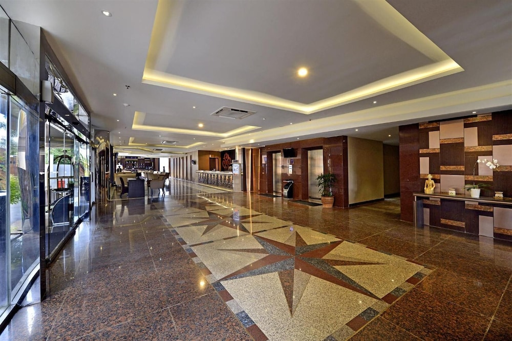Grand Tjokro Jakarta 56/68