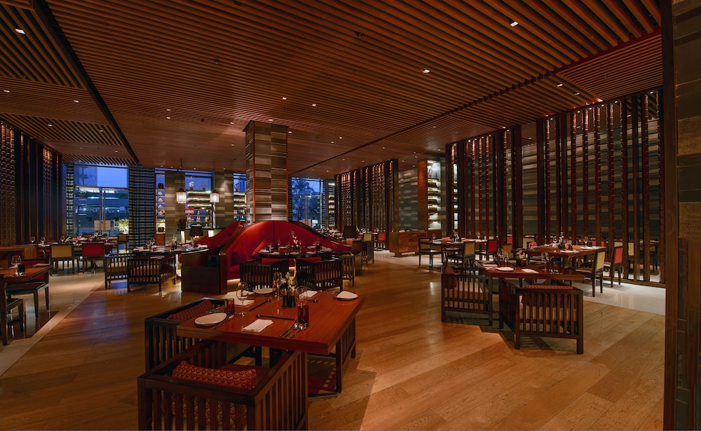 Jw Marriott Hotel Pune 52/60