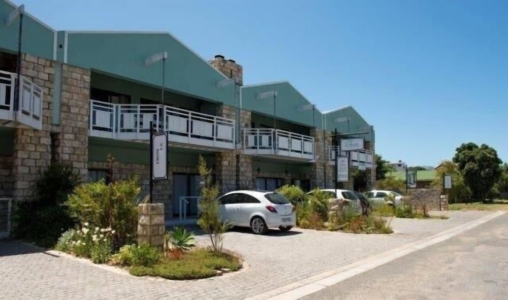 Osler Place Stilbaai 11/15