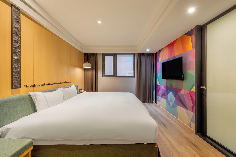 STANDARD, DOUBLE BED