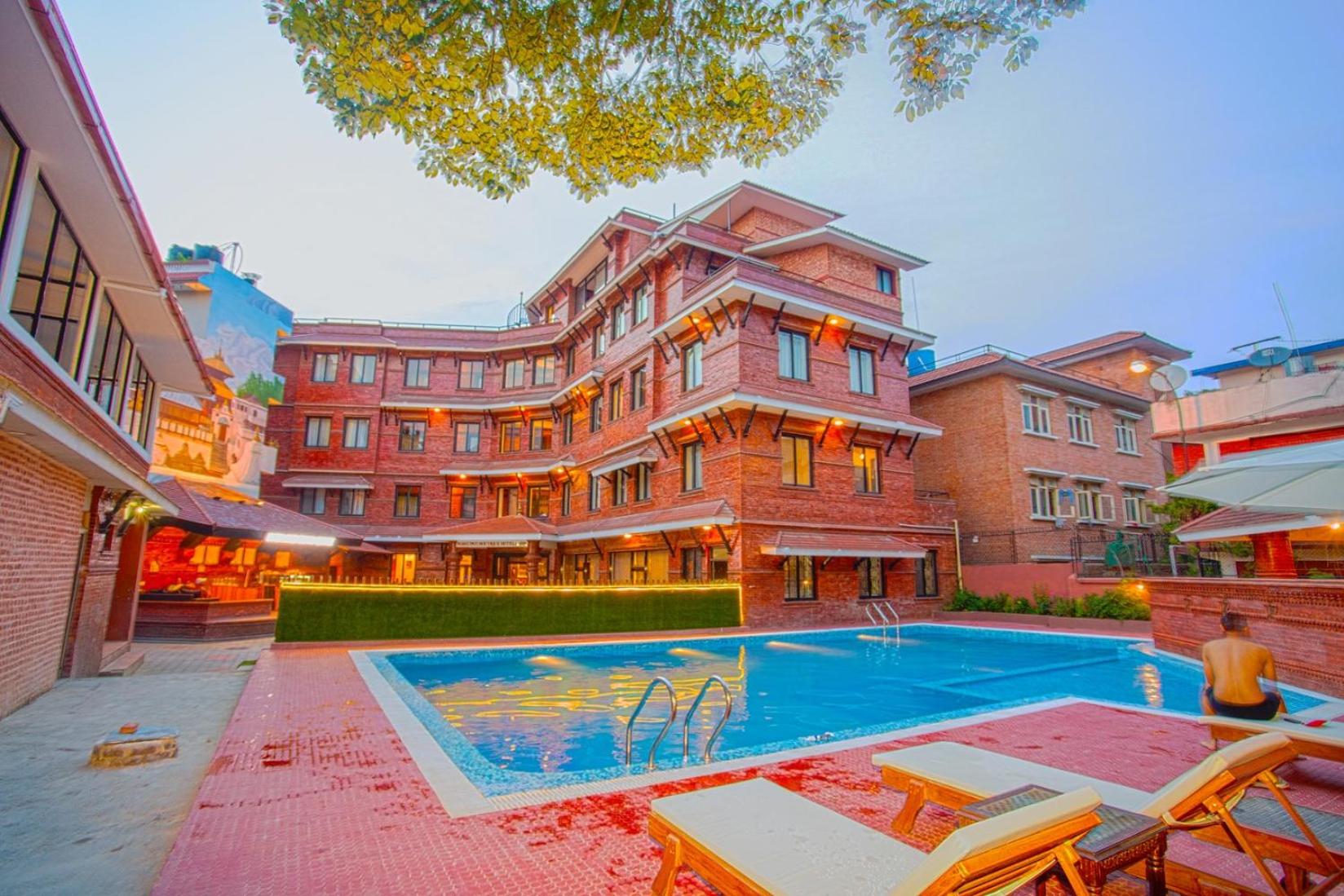 Pashupati Boutique Hotel & Spa 38/46