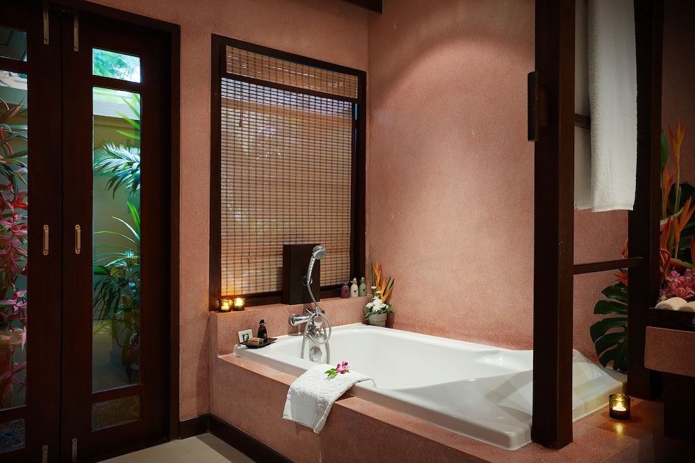 Bo Phut Resort and Spa 68/70