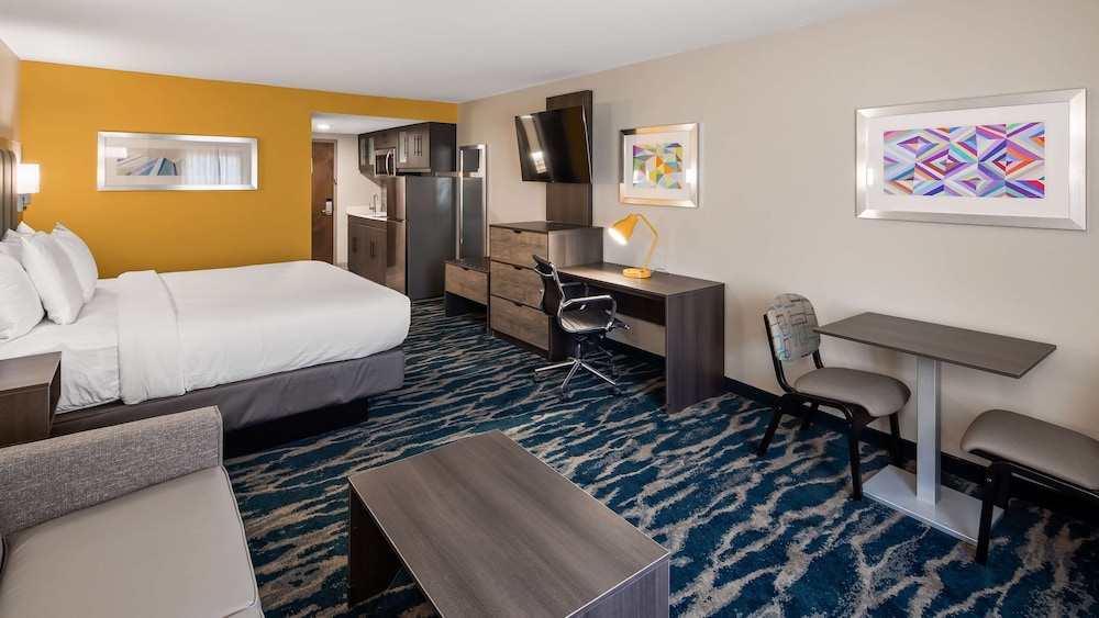 Best Western Plus Executive Residency Nashville 20/34