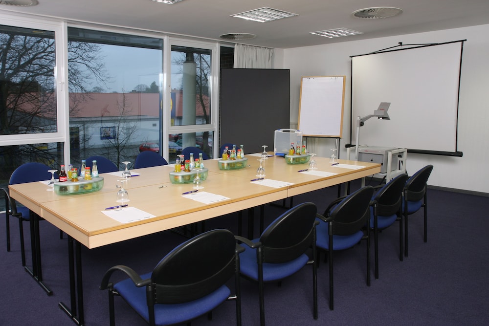 Stadthotel Oranienburg 13/15
