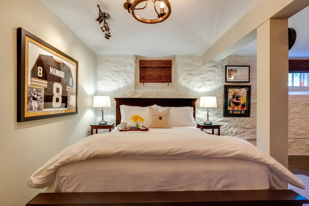 Caroline House Nashville Historic Inn 8/28