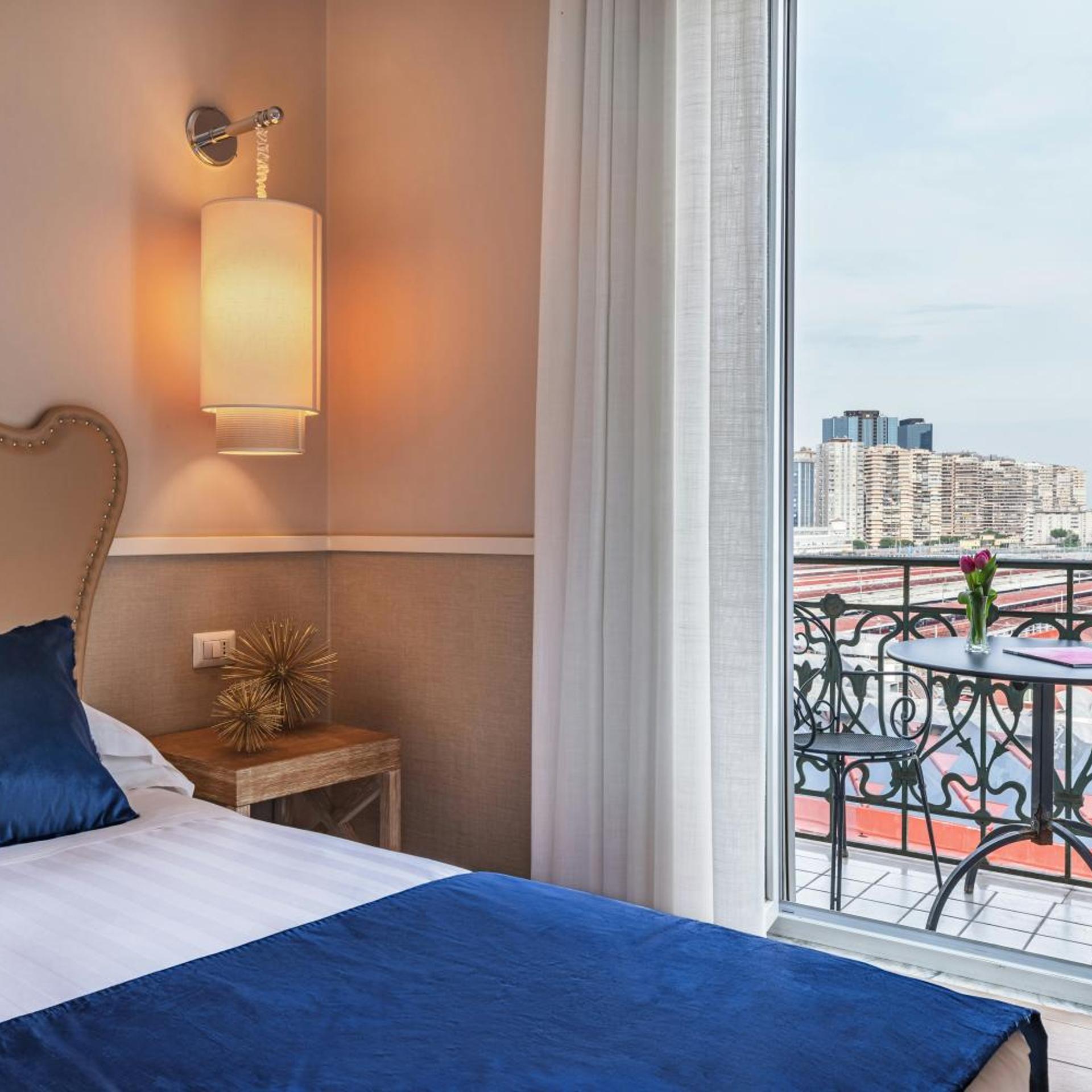 Superior, Double or Twin Bed, Volcano View، Starhotels Terminus 6/8