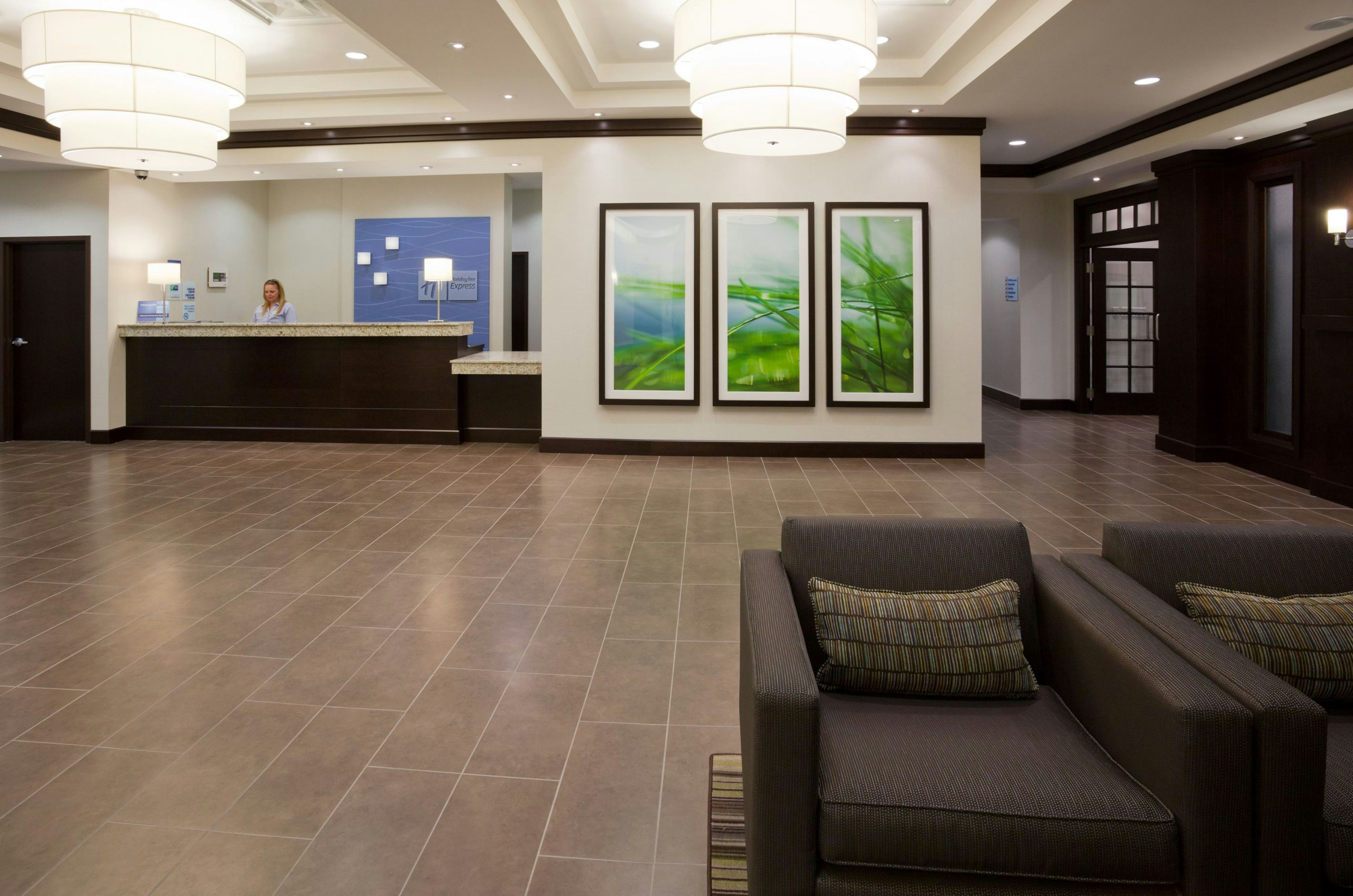 Holiday Inn Express Hotel & Suites New Liskeard 5/34