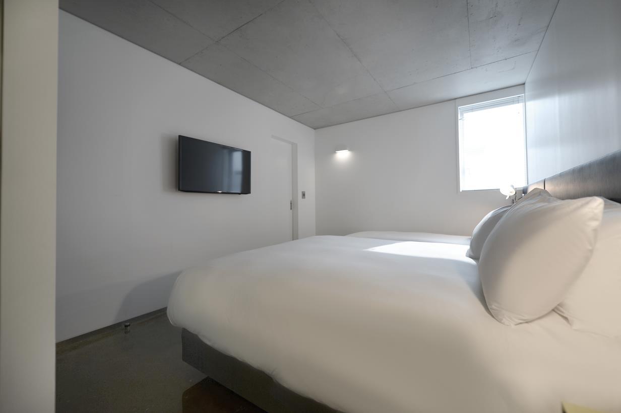 Family, 1 Double and 1 Single Bed, Front View