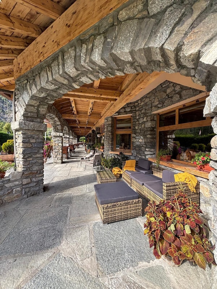 iH Hotels Courmayeur Mont Blanc Resort 7/46