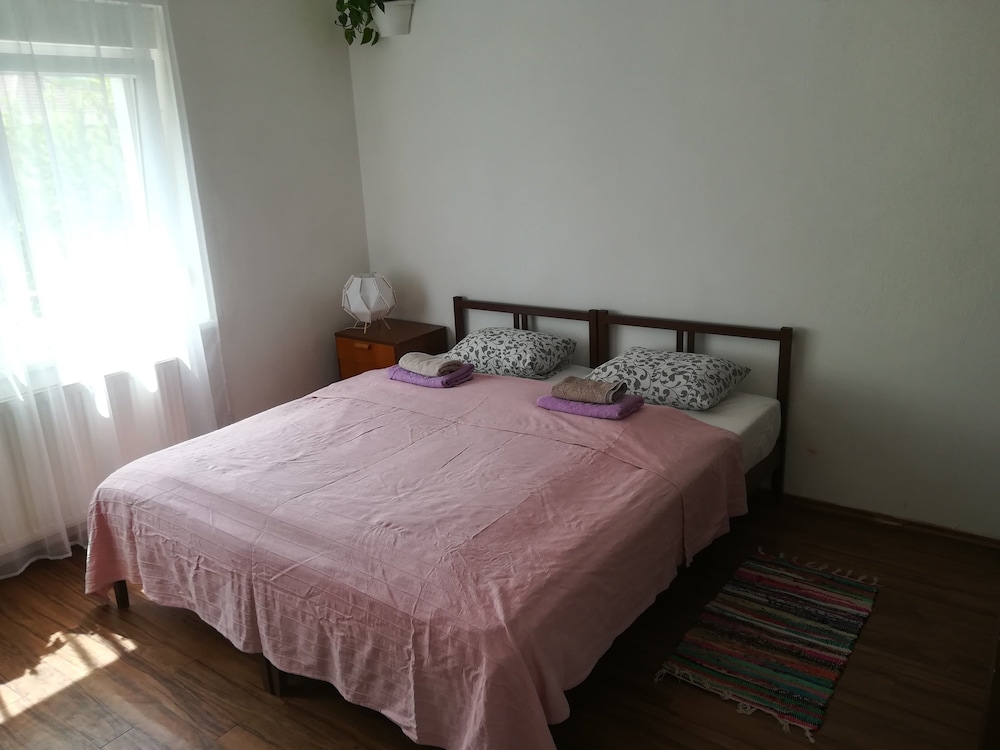 Family Guesthouse GreenSLO 8/50