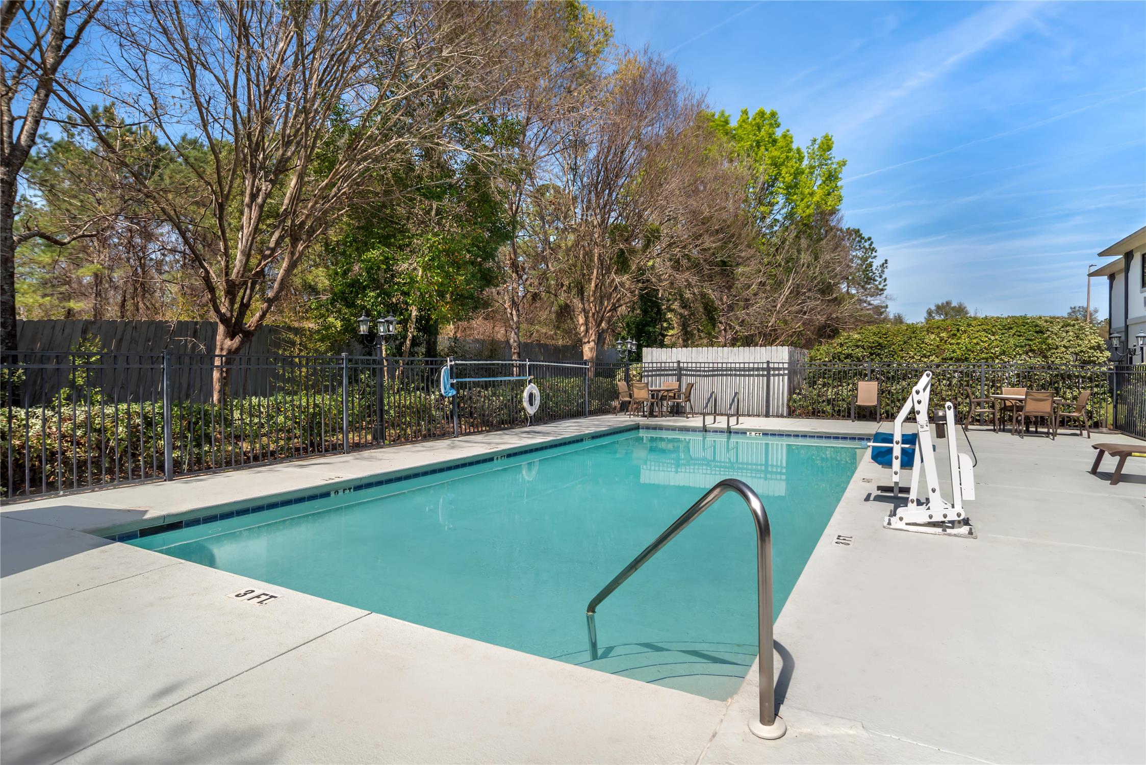 Best Western Wakulla Inn & Suites 28/48