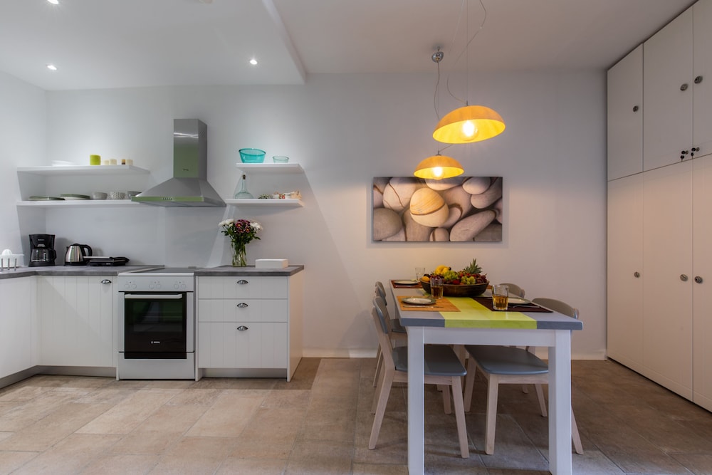 Arco Naxos Luxury Apartments 61/76
