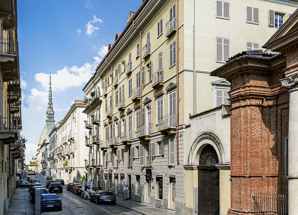 RESIDENZA DELL'OPERA 49/63