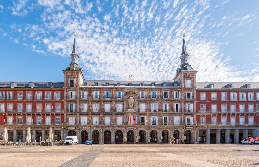 Hostal El Pilar 3/68