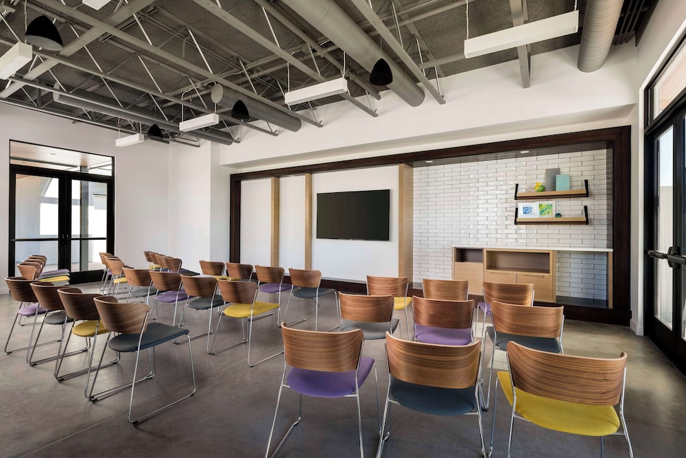 Andaz Scottsdale Resort And Bungalows 67/77