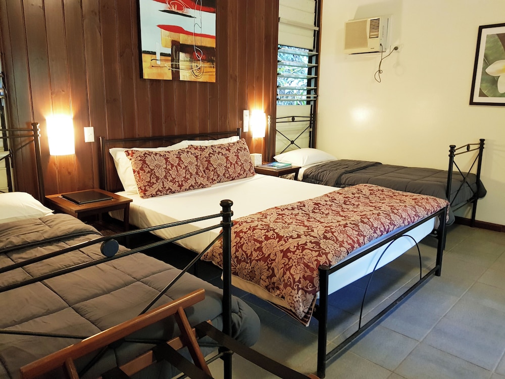 Heritage Lodge In the Daintree 11/53