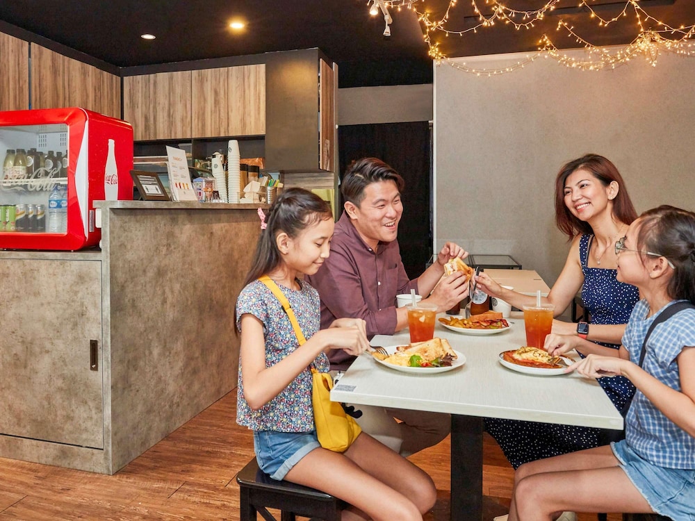 Ibis Budget Singapore Clarke Quay 52/59