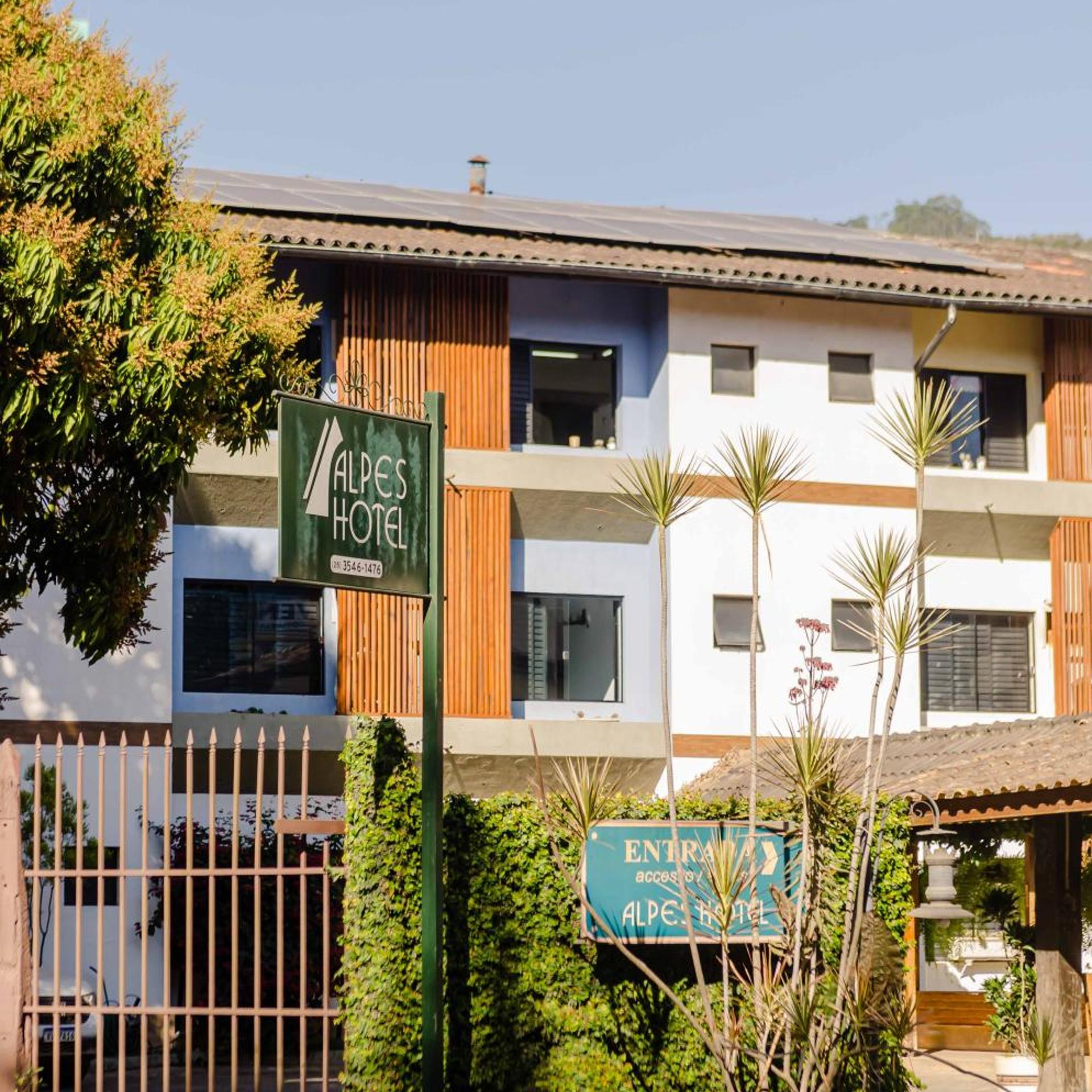 Alpes Hotel 3/42