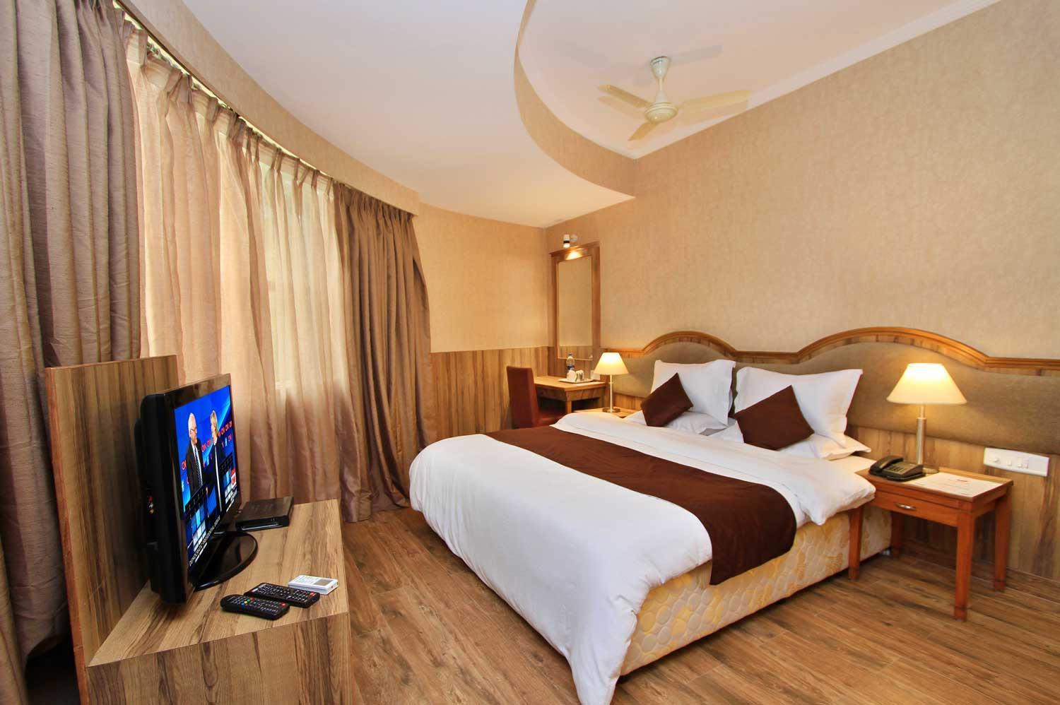 HOTEL EMPIRE INTERNATIONAL-CHURCH STREET 15/25