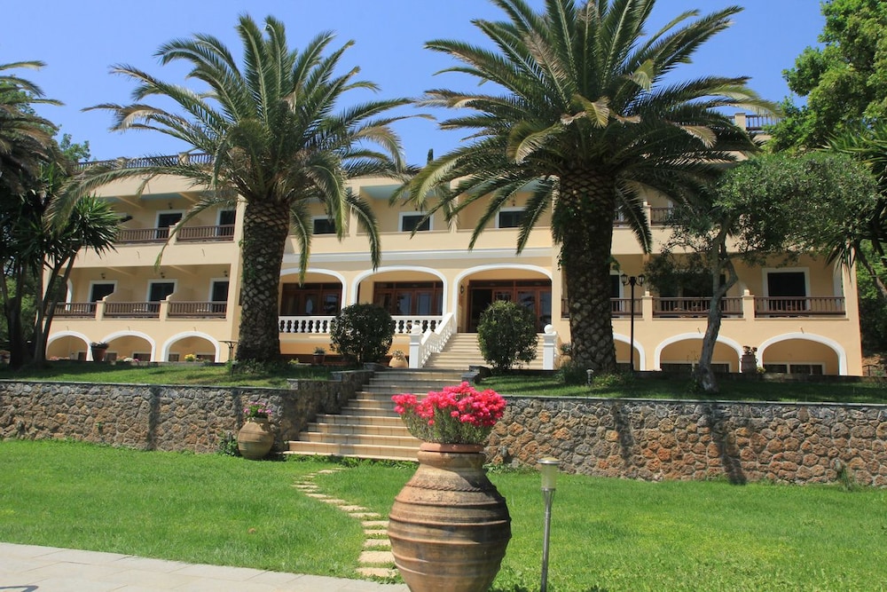 Fiori Hotel 36/50