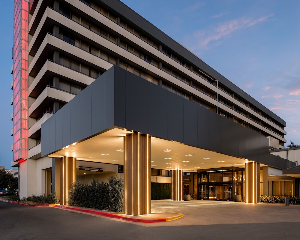 The Beeman Hotel 64/67