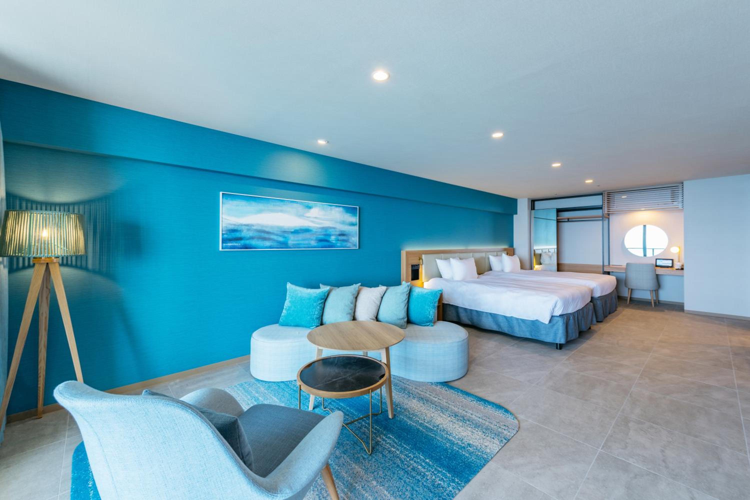 Semi Room, Deluxe, 3 Semi Double Beds, Ocean View, Terrace