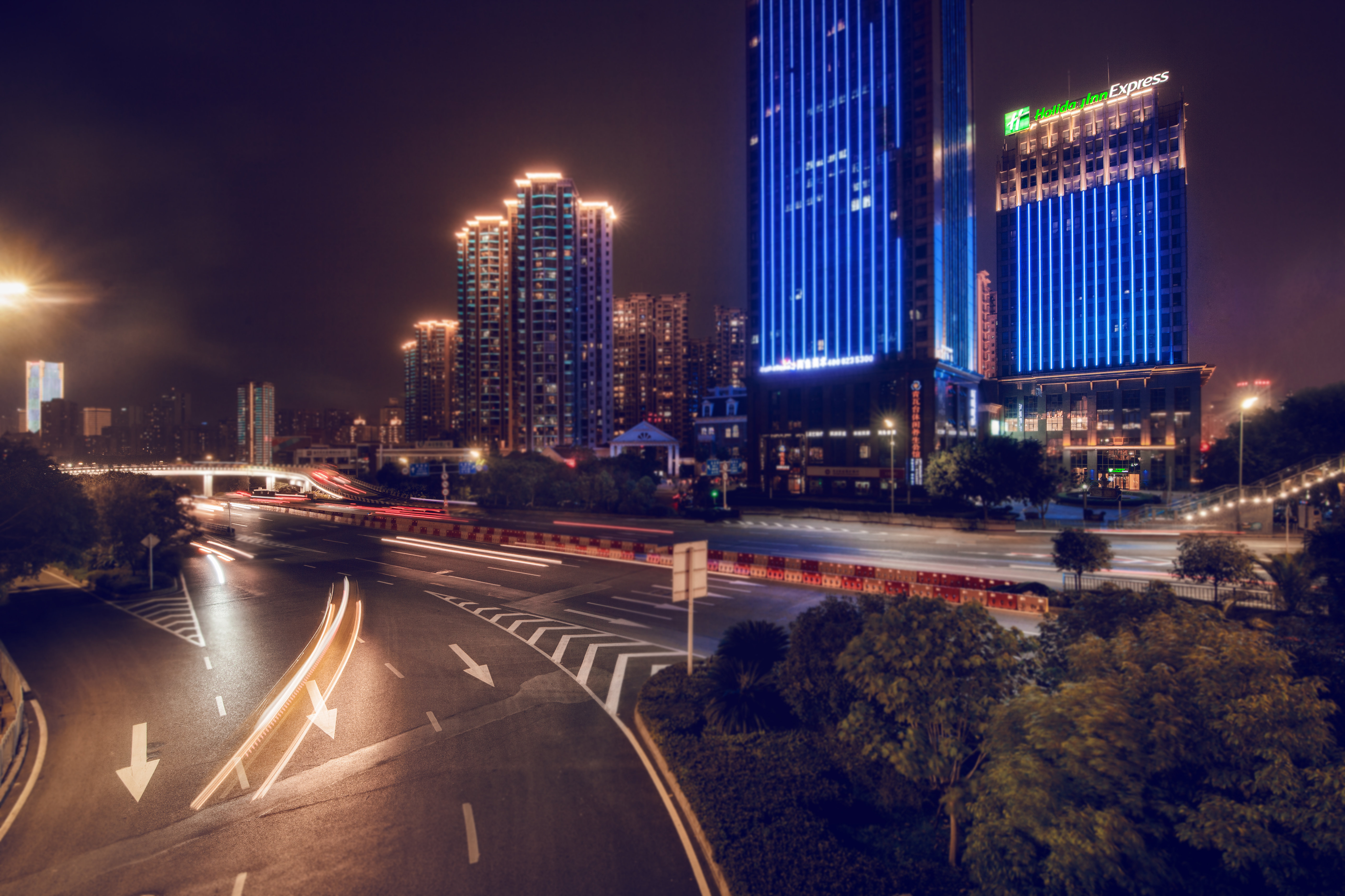 Holiday Inn Express Chongqing Guanyinqiao 31/32