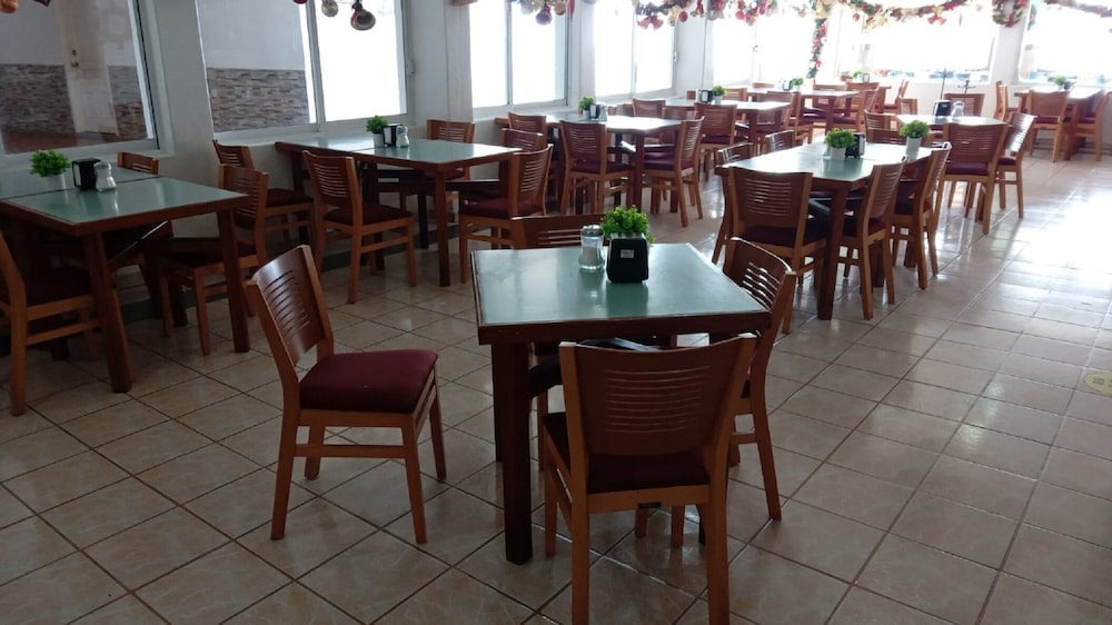 HOTEL MARBELLA 45/71