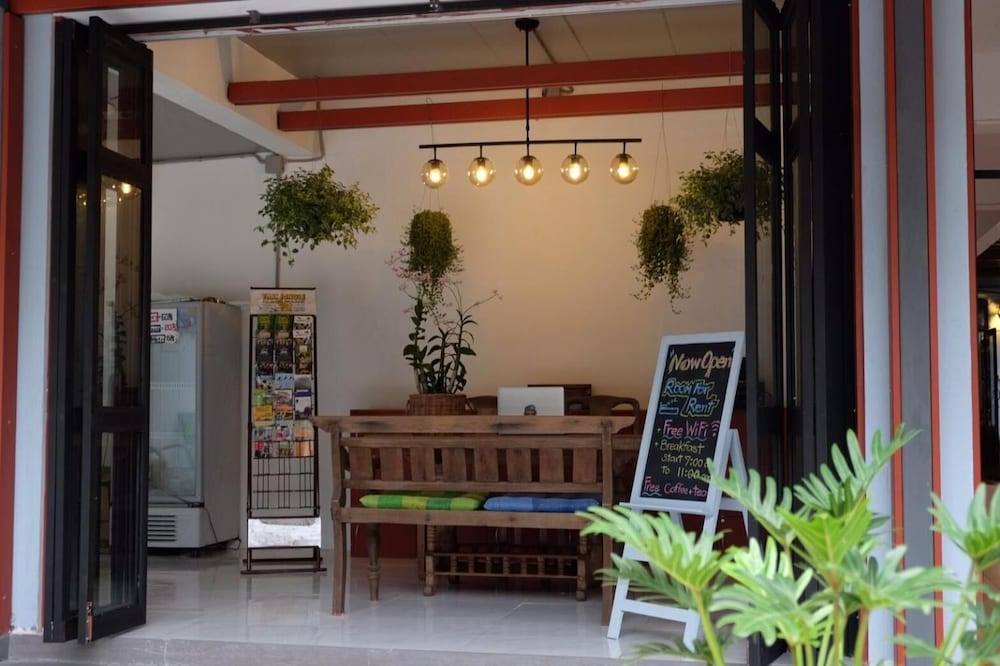 Yen Aura Boutique Hotel 6/28