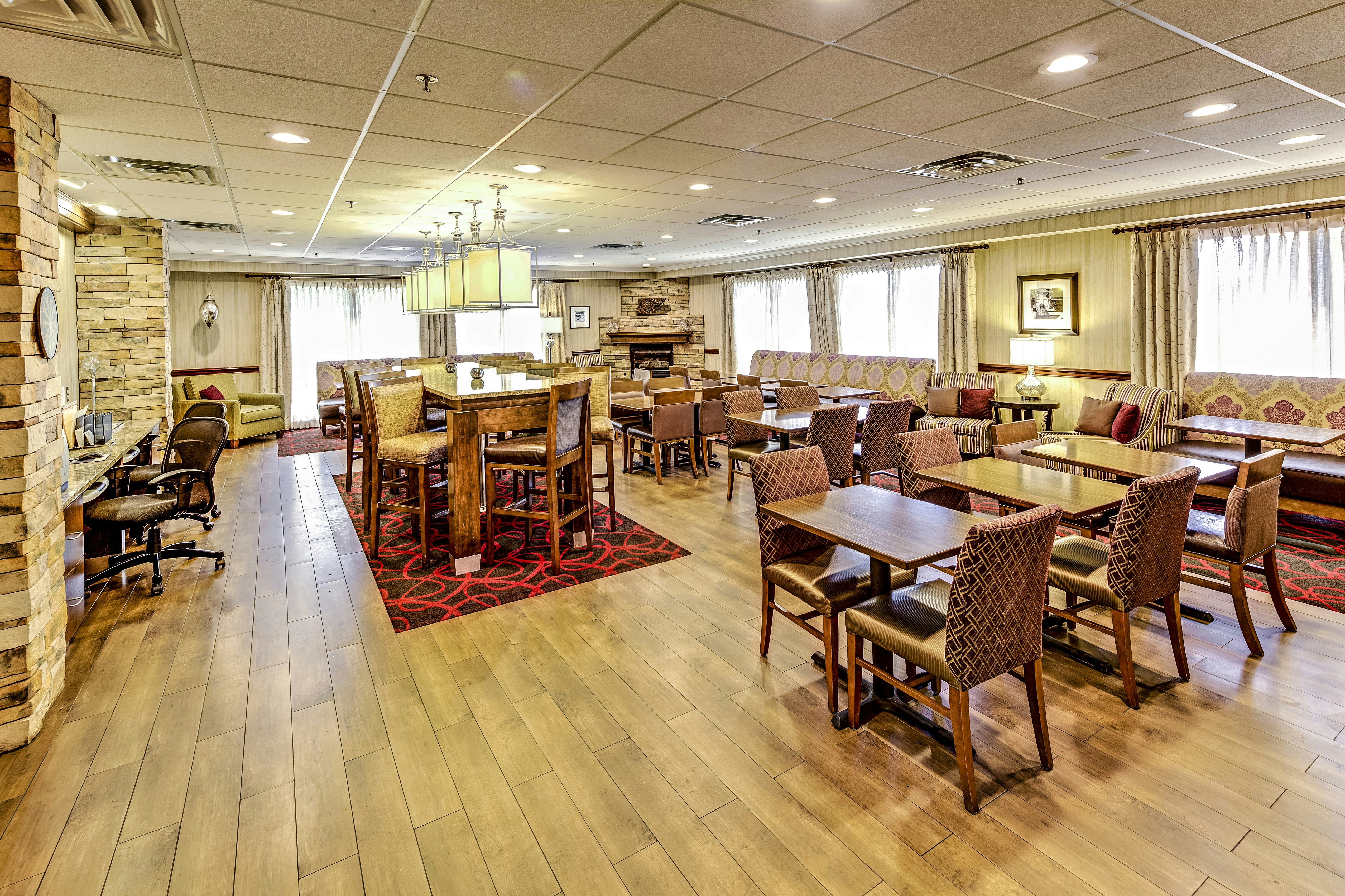 Hampton Inn by Hilton Columbus I-70E/Hamilton Rd. 55/72