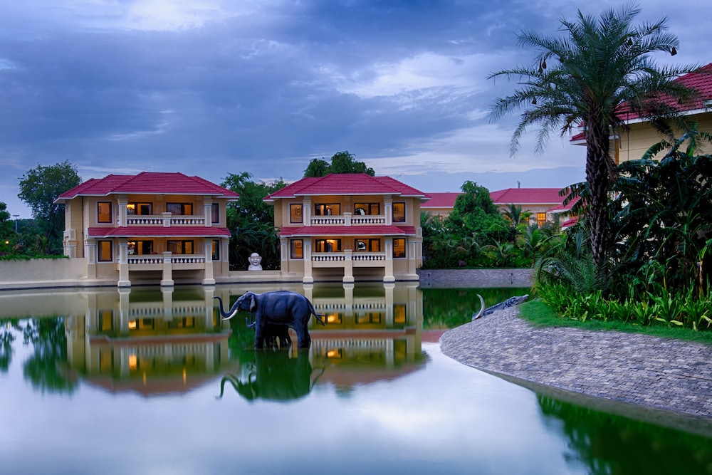 Regency Lagoon Resort 1/44