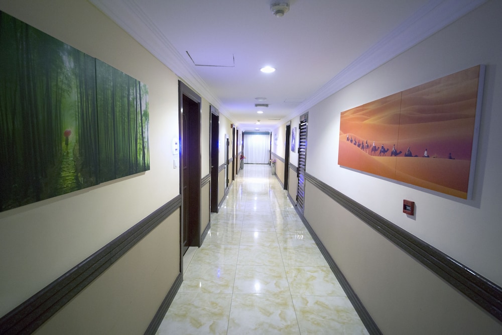Mariana Hotel 13/50