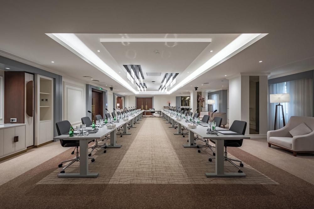 فندق المدينة أوبروى(The Biltmore Al Madinah) 40/73
