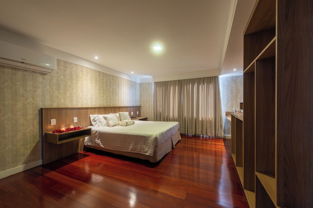 Taiwan Hotel 6/50