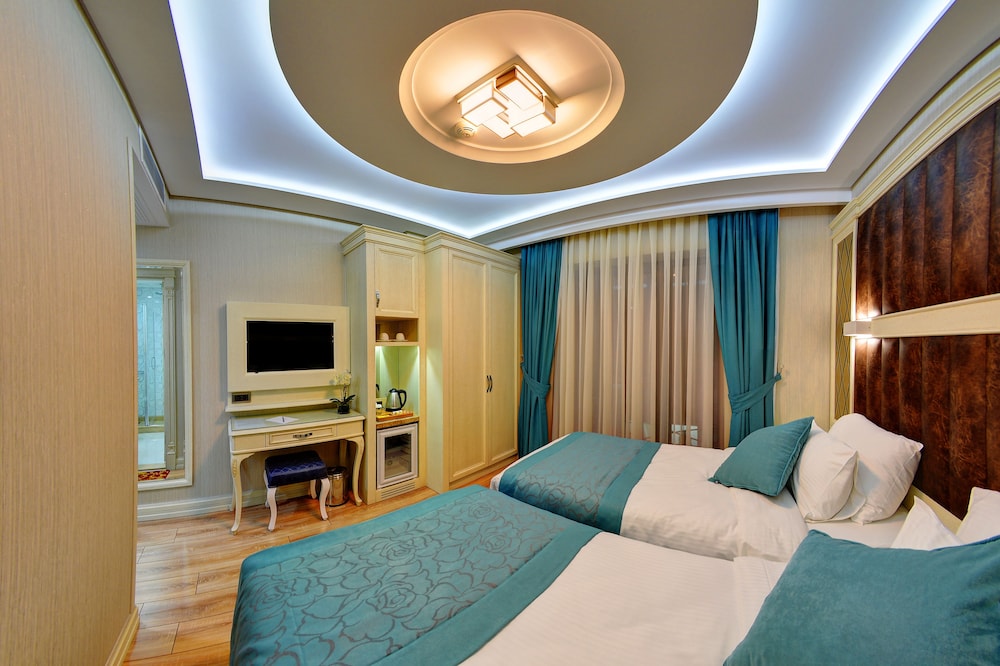 Novel Hotel 32/53