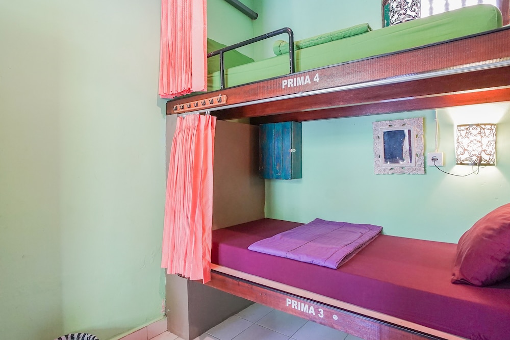 Padi-Padi Backpackers Home 37/50