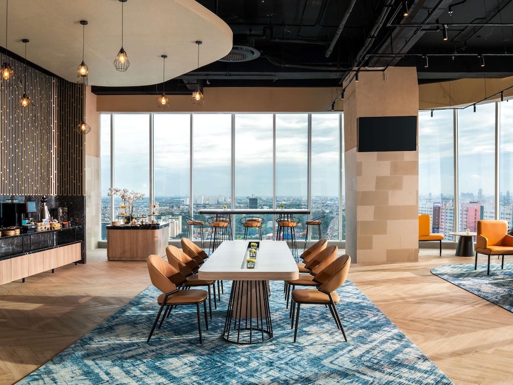 Novotel Jakarta Pulo Mas 18/50