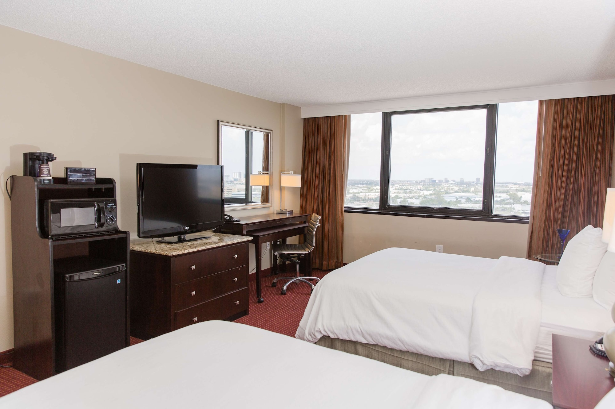 Standard, 2 Queen Beds, Embassy Suites by Hilton West Palm Beach Central 3/6