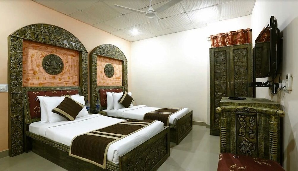 Hotel Green Lotus Dwarka 21/32