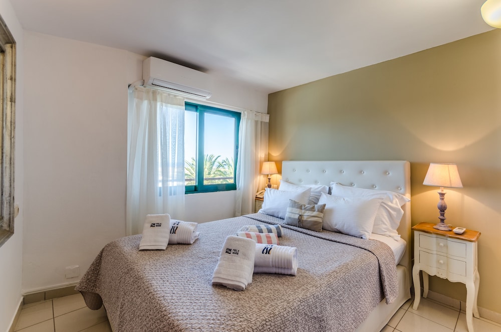 Pela Mare Hotel 27/77