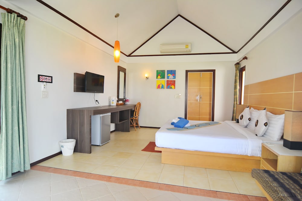 Golden Bay Cottage 29/75