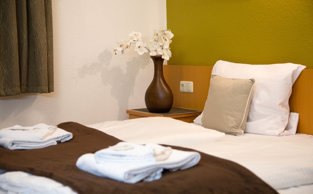 Garni Hotel Rodelheimer Hof 13/23