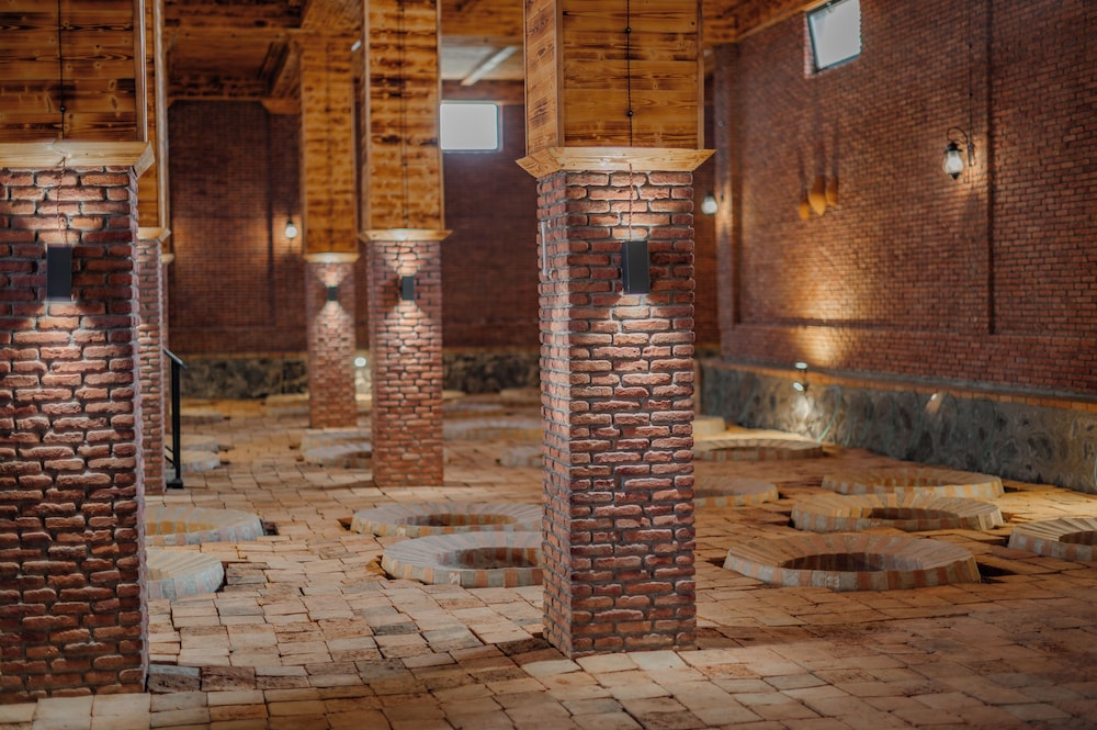 Burki Castle & Cellar 34/61