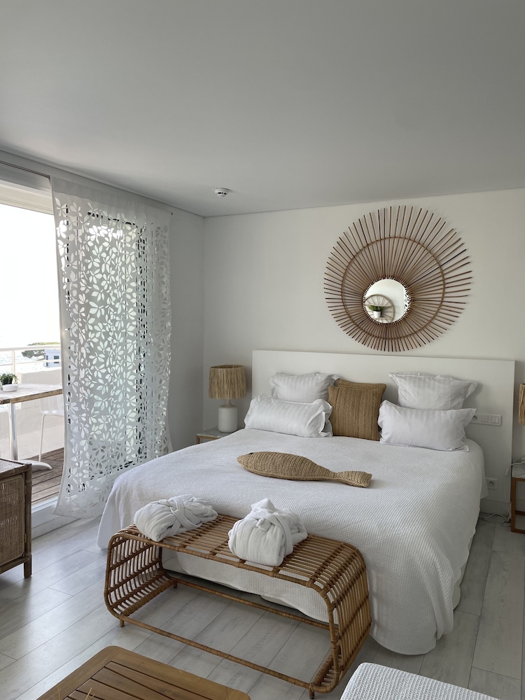 Hôtel De La Plage Mahogany 32/66