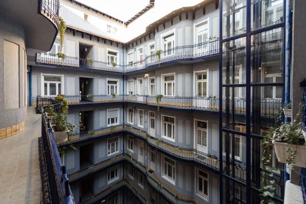 Baross Hotel by Mellow Mood Hotels 2/53