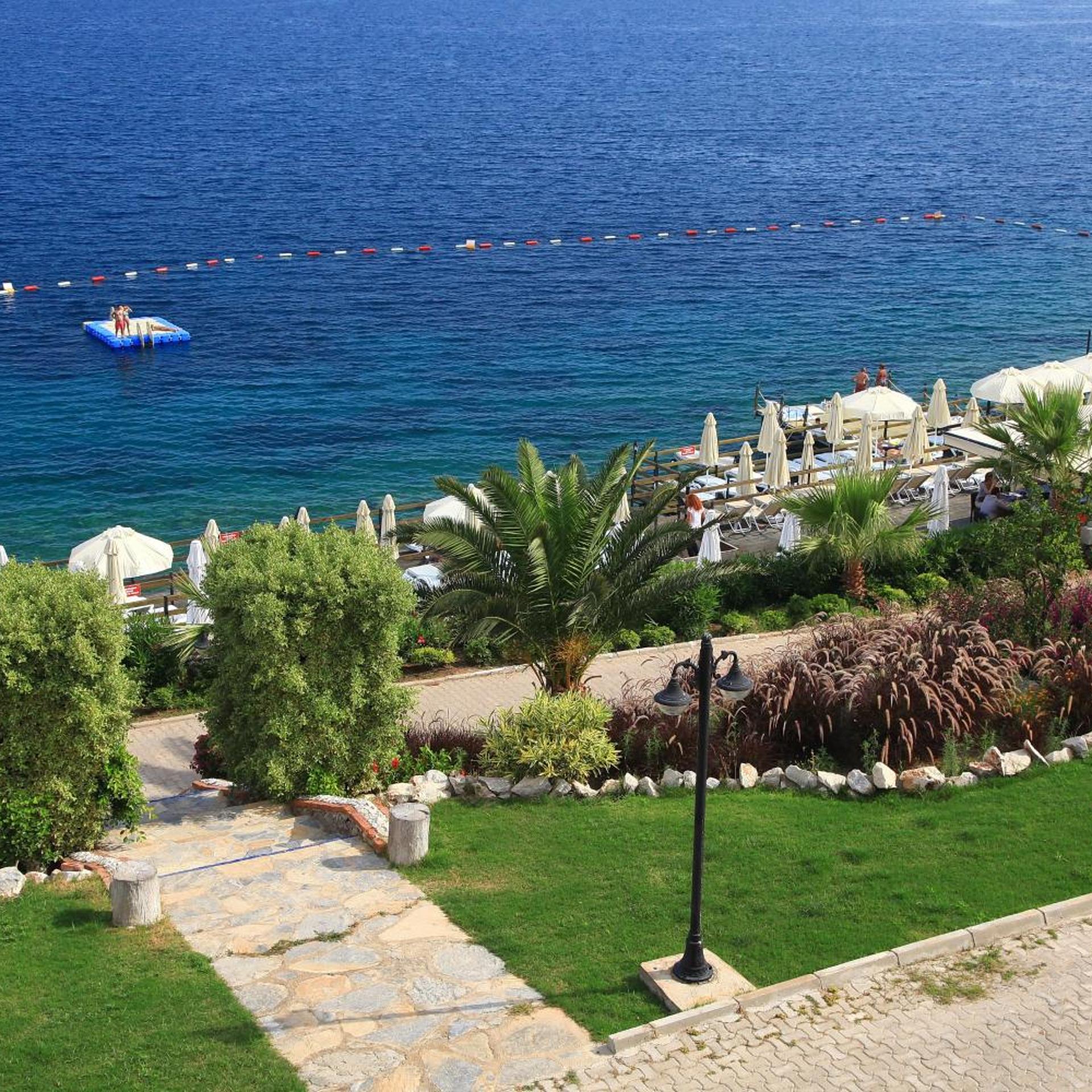 Aktur Residence 47/51