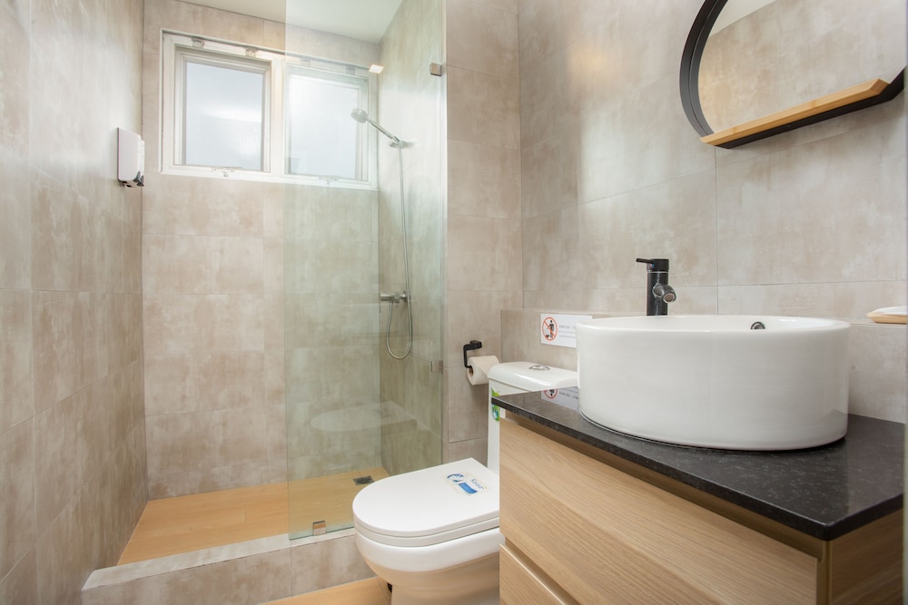 Studio 365 Serviced Apartment 68/69