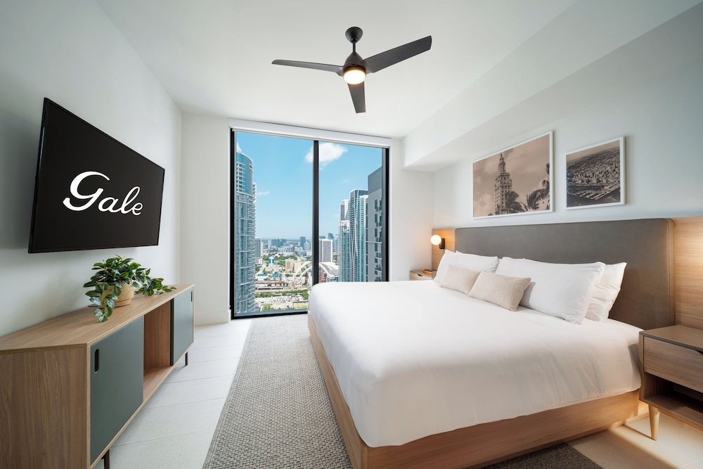1 Bedroom, Skyline, Residence, King Bed, Balcony, Kitchen